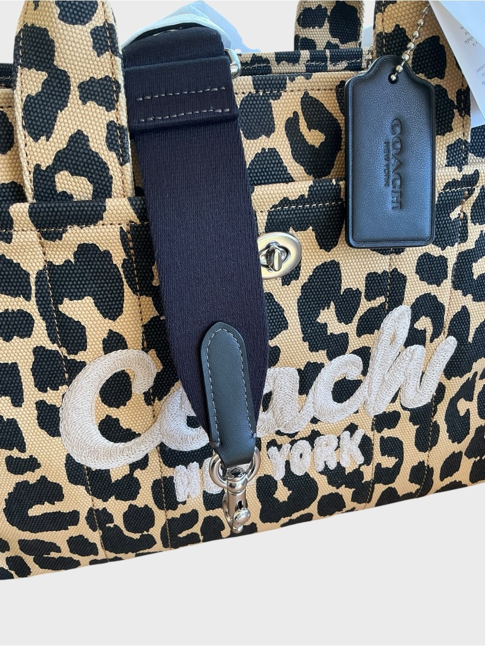 Coach Cargo Tote 26 Leopard Print Canvas Bag NWT - Picture 4 of 12